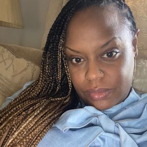 Meet your Posher, Erika